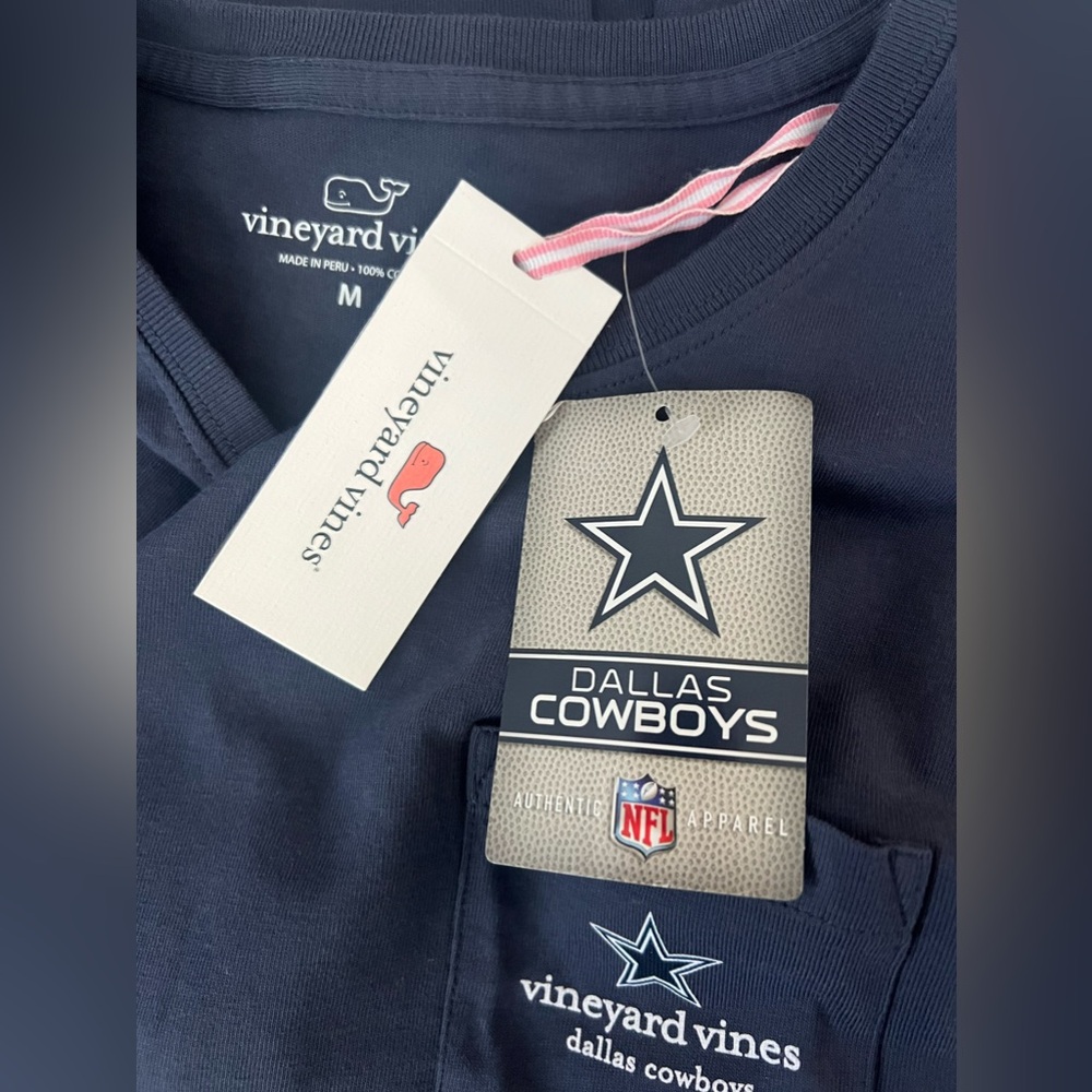 Dallas Cowboys Vineyard Vines tee